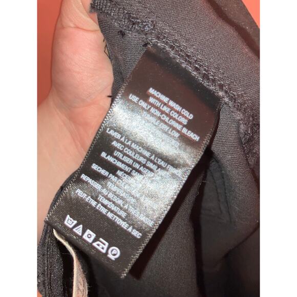 We The Free Black Flare Leg Pull On Black Jeans Size 28 - Picture 3 of 5